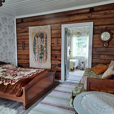 Levomaeki Farm Cottages Ypaja Exterior photo