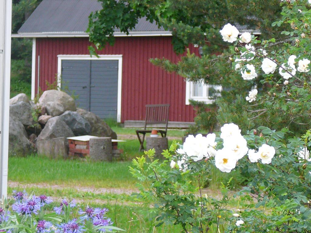 Levomaeki Farm Cottages Ypaja Room photo